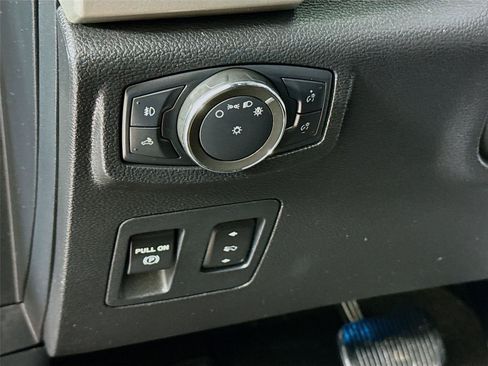 Used 2020 Ford F150 Lariat AWD/4WD image 14