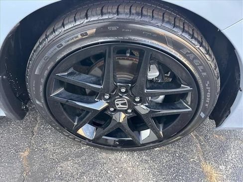 Used 2024 Honda Civic Sport image 31
