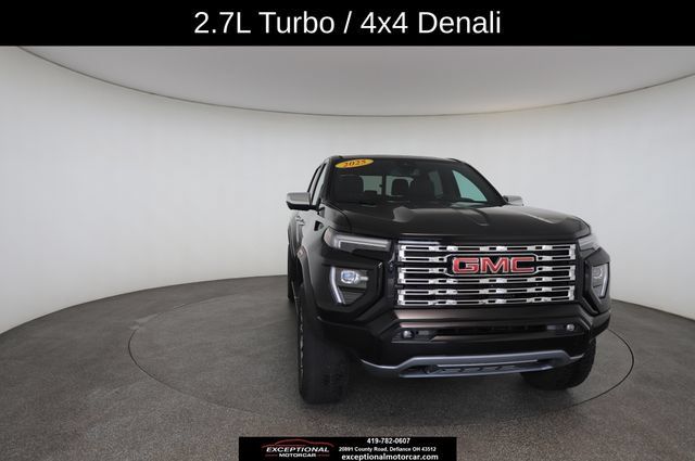 Used 2025 GMC Canyon Denali AWD/4WD image 30