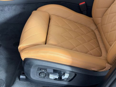 New 2026 BMW X5 sDrive40i image 13