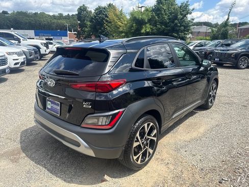 Used 2023 Hyundai Kona Limited AWD/4WD image 6