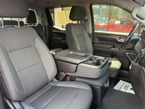 Used 2022 GMC Sierra 1500 Elevation AWD/4WD image 19