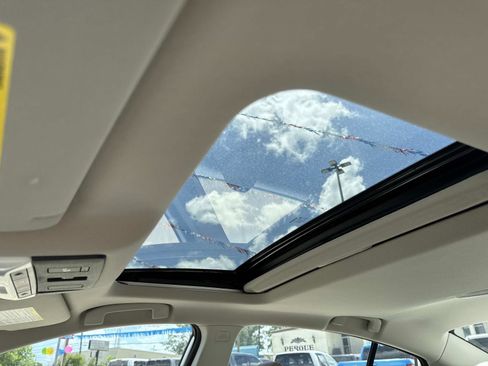 Used 2024 Nissan Altima 2.5 SV w/ SV Premium Package image 20