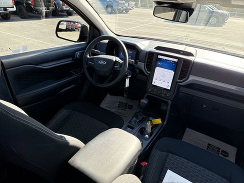 Used 2024 Ford Ranger XL w/ Trailer Tow Package image 21