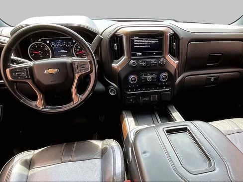 Used 2020 Chevrolet Silverado 2500 High Country w/ Z71 Off-Road Package AWD/4WD image 16