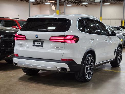 Used 2024 BMW X5 sDrive40i w/ Parking Assistance Package RWD image 8