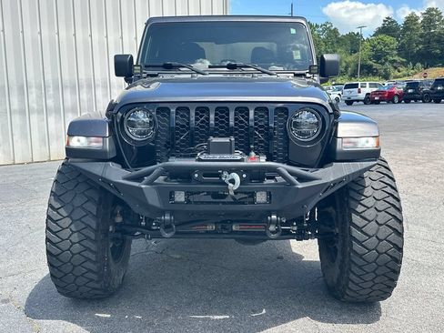 Used 2021 Jeep Gladiator Sport AWD/4WD image 3