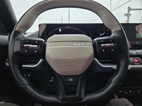 Used 2025 Kia K4 GT-Line w/ GT-Line Sunroof Package FWD image 18