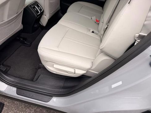 New 2026 Kia Sorento S AWD/4WD image 10