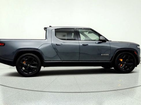 Used 2022 Rivian R1T Adventure AWD/4WD image 4