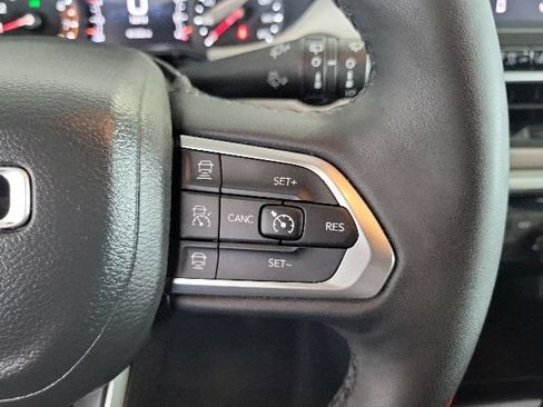 Used 2025 Jeep Compass Limited AWD/4WD image 29