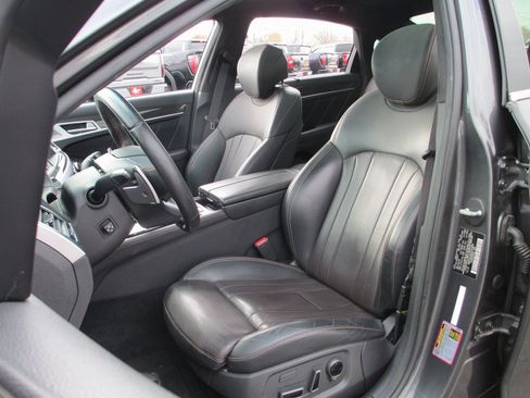 Used 2019 Genesis G80 3.3T Sport image 17