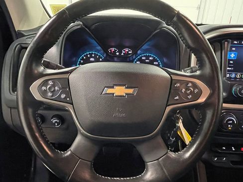 Used 2022 Chevrolet Colorado Z71 image 34