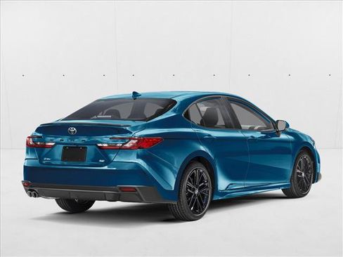 New 2026 Toyota Camry SE w/ Convenience Package FWD image 2