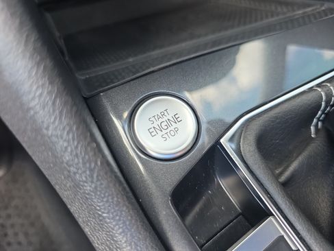 Used 2024 Volkswagen Tiguan SE R-Line FWD image 30