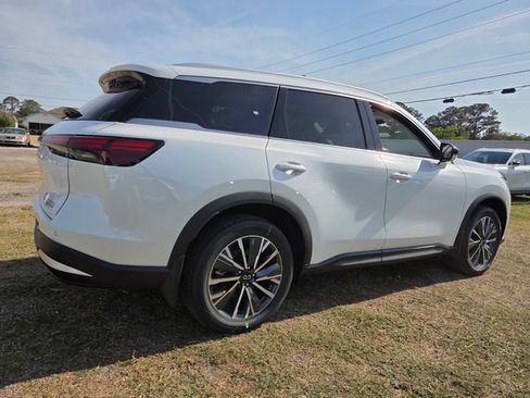New 2027 INFINITI QX60 Luxe w/ Cargo Package FWD image 7