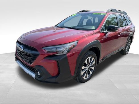 Certified 2024 Subaru Outback Limited AWD/4WD image 3