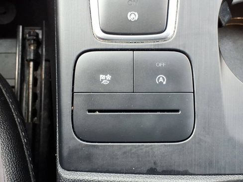 Used 2022 Ford Escape SEL AWD/4WD image 18