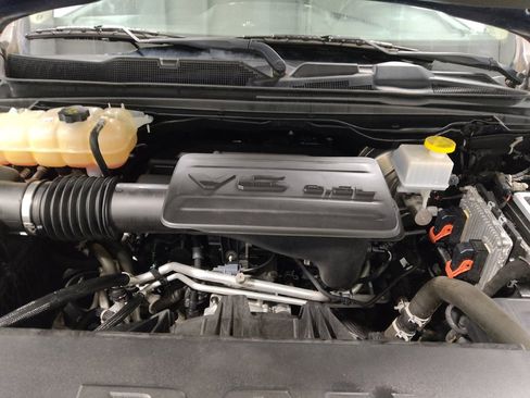 Used 2020 RAM 1500 Big Horn AWD/4WD image 30