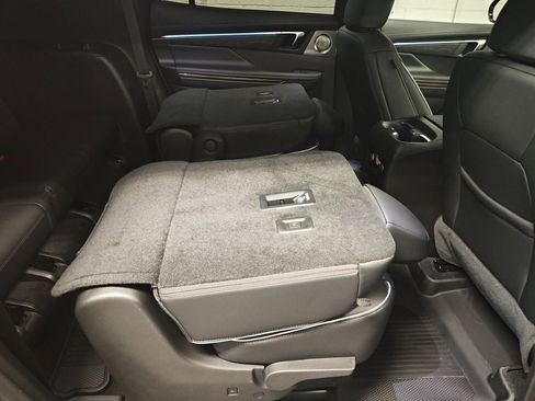 New 2026 Buick Enclave Avenir w/ Super Cruise Package image 13