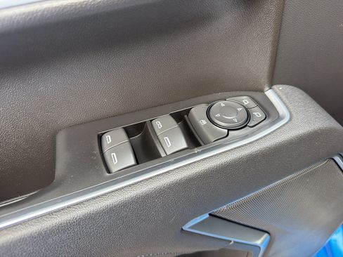 Certified 2026 Chevrolet Silverado 1500 LT AWD/4WD image 12