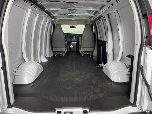 New 2026 Chevrolet Express 2500 w/ Driver Convenience Package RWD image 12
