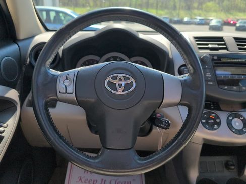 Used 2007 Toyota RAV4 Limited AWD/4WD image 16