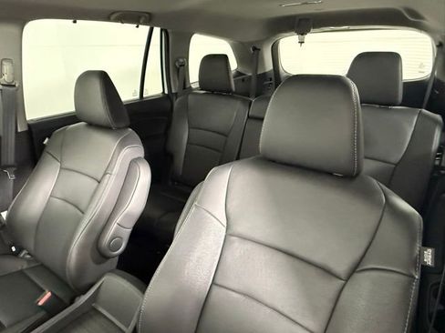 Used 2022 Honda Pilot Special Edition image 32