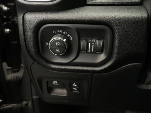 Used 2022 RAM 1500 Laramie image 43