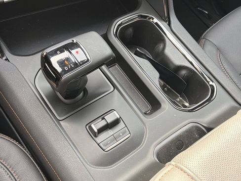 Used 2026 GMC Sierra 1500 AT4 w/ AT4 Premium Package AWD/4WD image 26