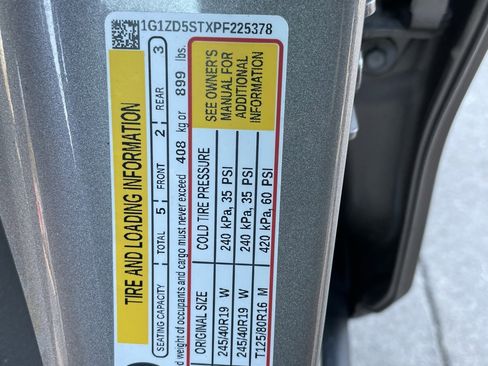 Used 2023 Chevrolet Malibu LT image 29