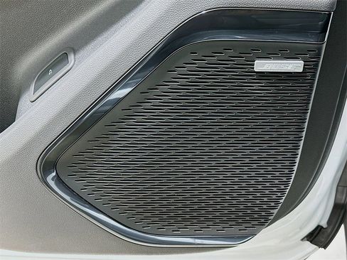 New 2026 GMC Acadia AT4 image 19