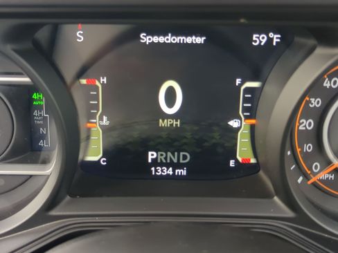 Used 2025 Jeep Wrangler Unlimited Rubicon 392 image 22