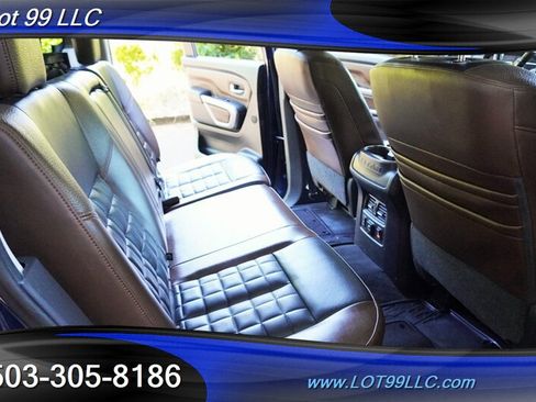 Used 2018 Nissan Titan Platinum Reserve w/ Platinum Utility Package AWD/4WD image 17