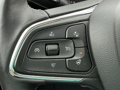 Used 2020 Buick Encore GX Essence w/ Advanced Technology Package AWD/4WD image 16