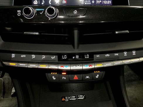 Certified 2023 Cadillac CT4 V Blackwing RWD image 36