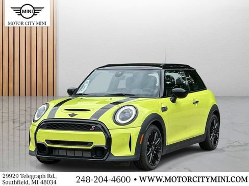 Certified 2023 MINI Cooper S FWD image 8