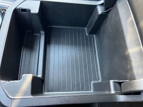 Certified 2025 Chevrolet Tahoe High Country image 19