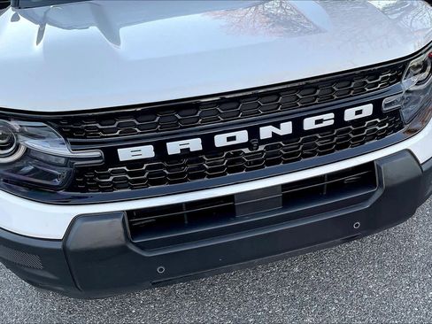 Used 2025 Ford Bronco Sport Outer Banks w/ Outer Banks Tech Package+ image 31