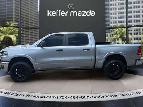 Used 2025 RAM 1500 Big Horn AWD/4WD image 4
