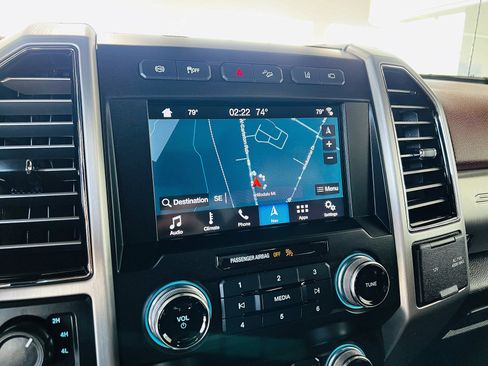 Used 2019 Ford F250 Platinum w/ Platinum Ultimate Package image 22