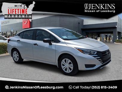 New 2025 Nissan Versa S w/ Trunk Package