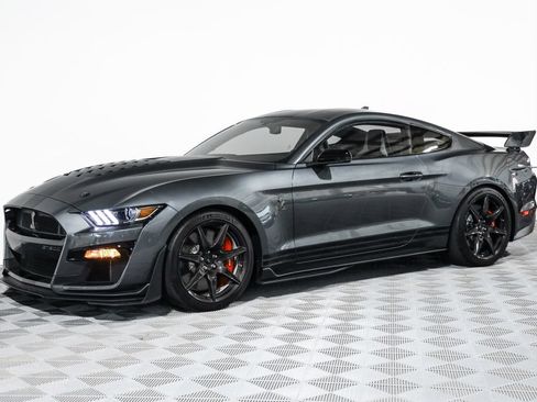 Used 2022 Ford Mustang Shelby GT500 w/ Carbon Fiber Track Pack RWD image 20