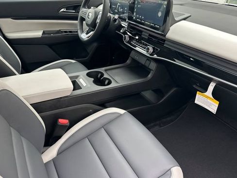 New 2026 Honda Prologue Touring image 17