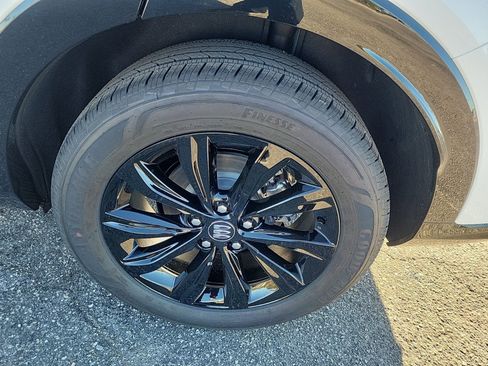 New 2026 Buick Envista Sport Touring w/ Convenience I Package image 8