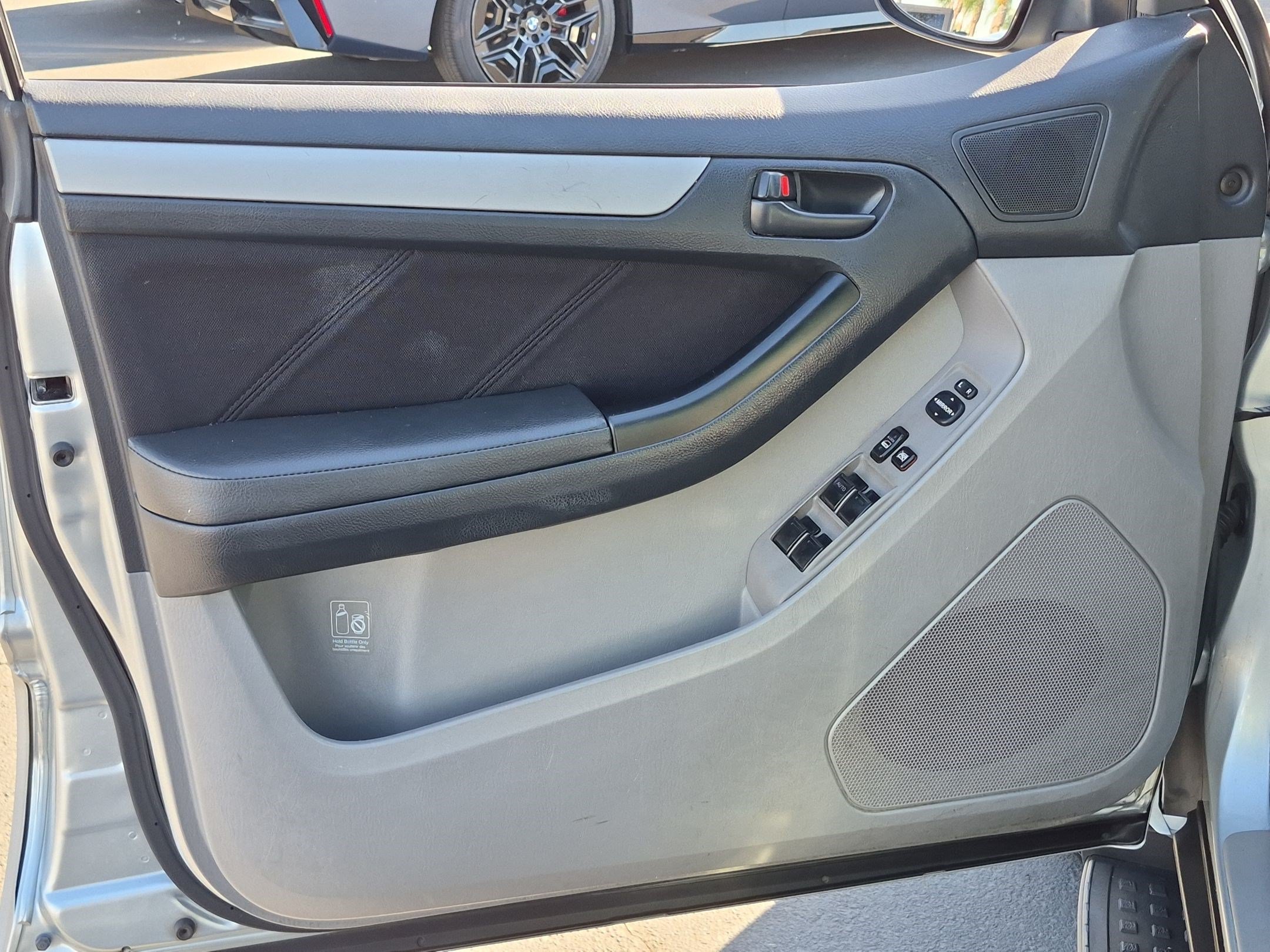 Used 2007 Toyota 4Runner SR5 RWD image 14