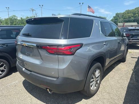 Used 2023 Chevrolet Traverse LT AWD/4WD image 13