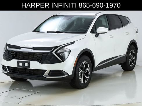Used 2023 Kia Sportage LX AWD/4WD image 38