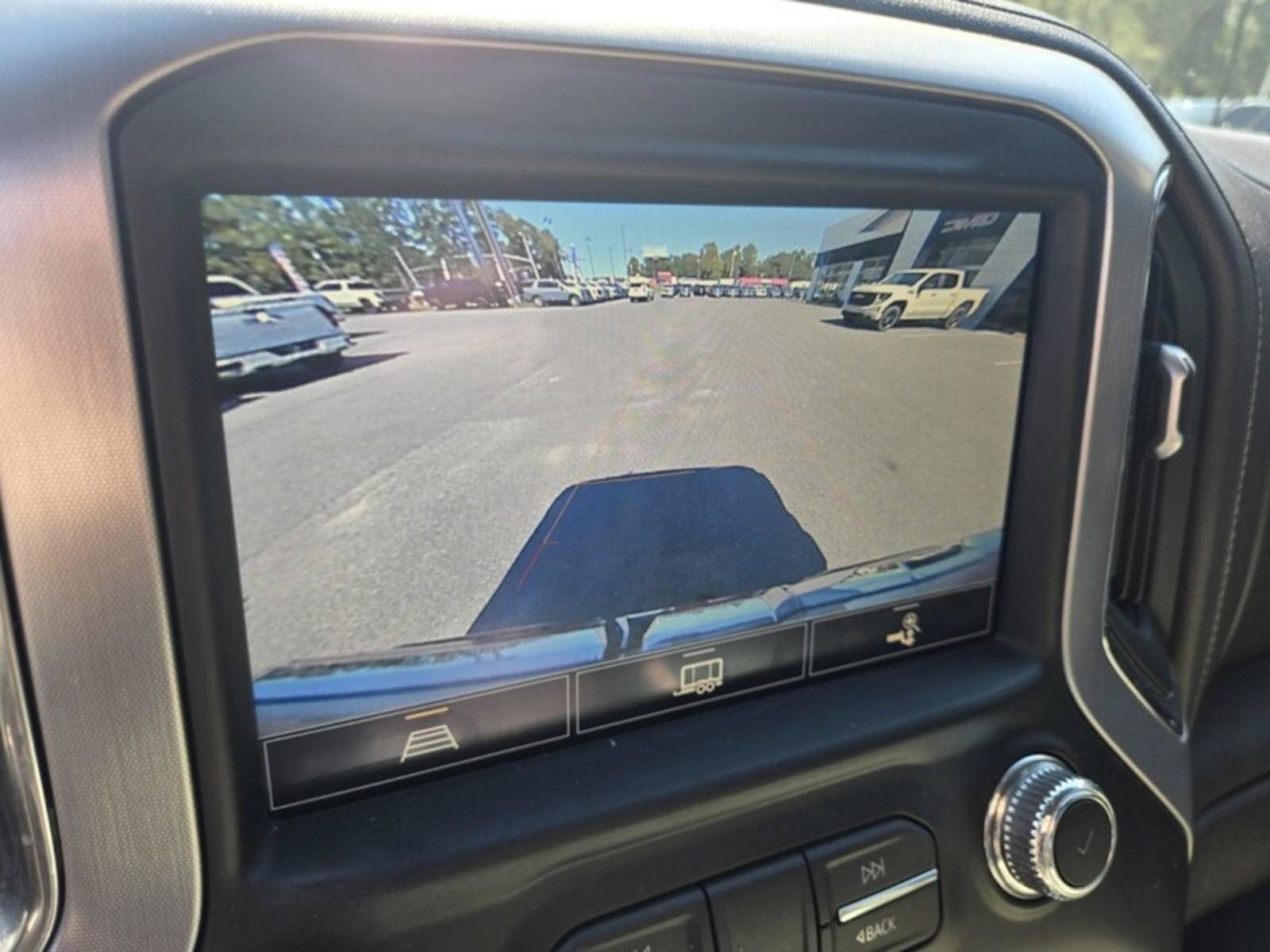 Used 2021 GMC Sierra 1500 SLT w/ SLT Premium Plus Package AWD/4WD image 15