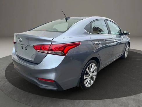 Used 2019 Hyundai Accent Limited image 5